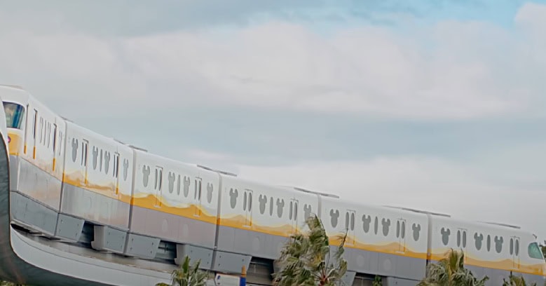 モノレールの時刻表