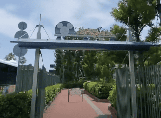 ディズニーシーの入り口