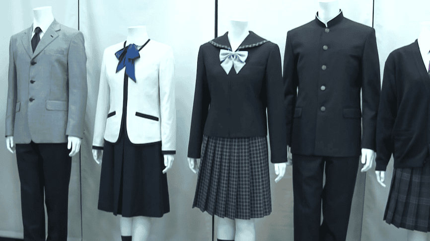 制服