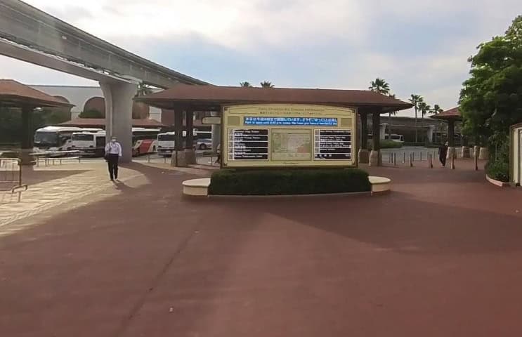 エントランスノース