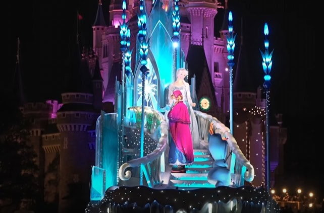 アナと雪の女王のエレクトリカルパレード